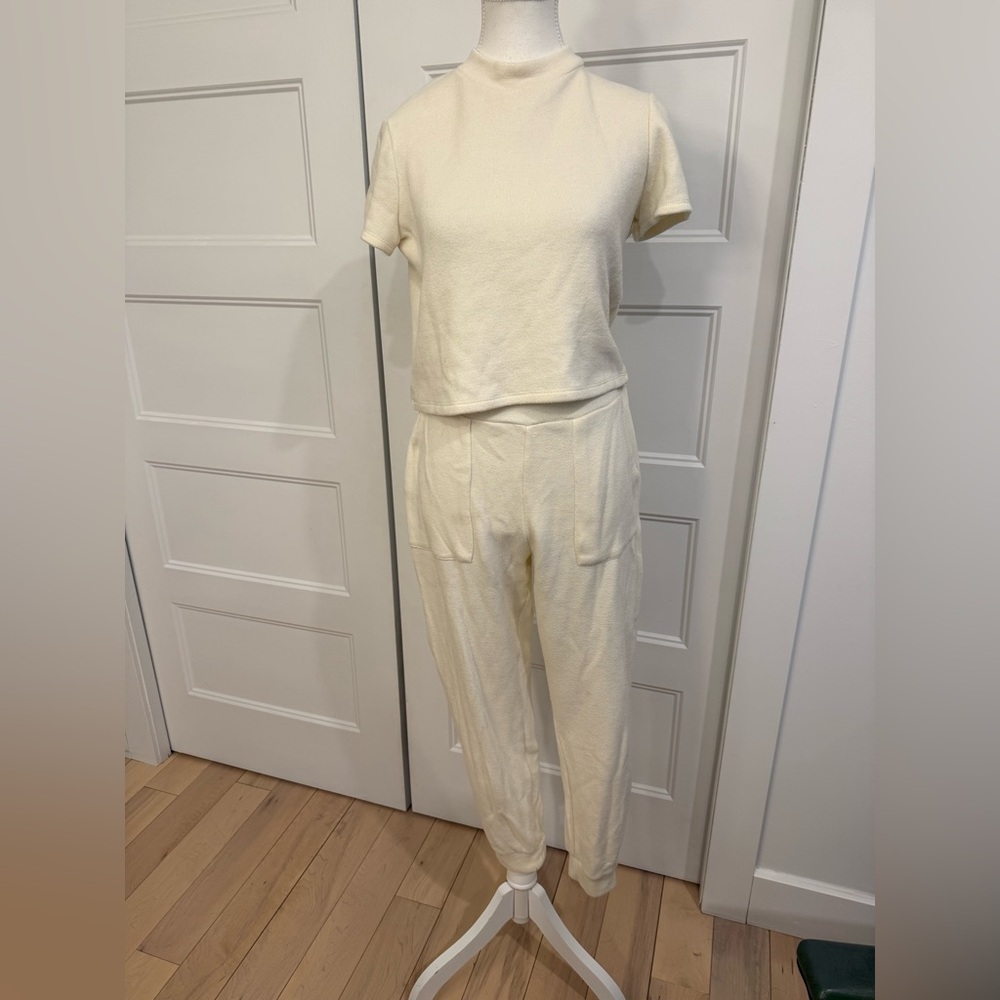 Zara Cream Women's  Pants & Joggers Set